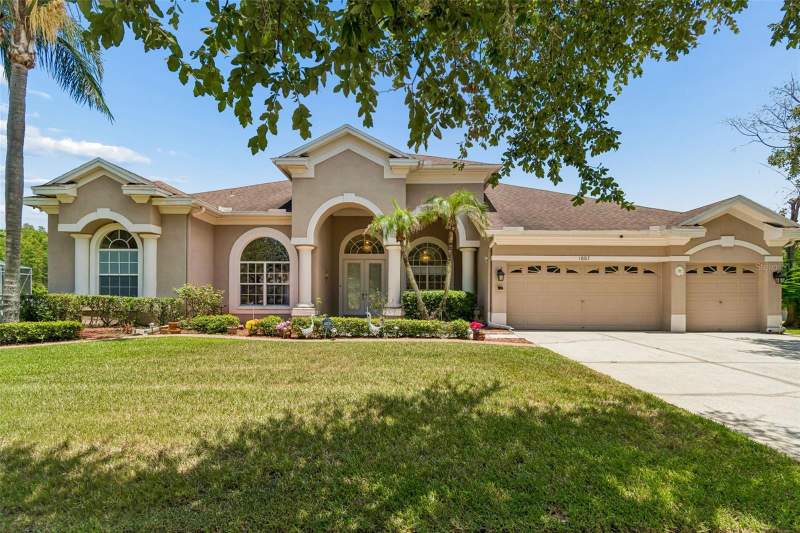4 bedroom Single Family Residence at 18107 Emerald Bay Street, Heritage Isles Ph 1C, Tampa — photo 2