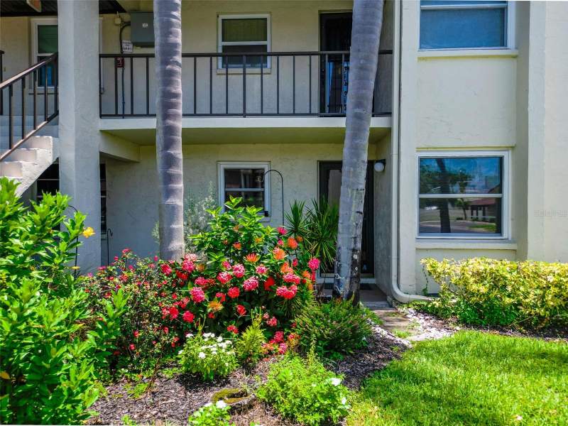 Willowbrook Condo