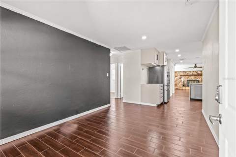 844 87th Avenue, St Petersburg FL - photo 16 of 44