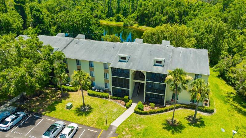 3134 LAKE PINE WAY #F2 home for sale in Pine Ridge At Lake Tarpon Village