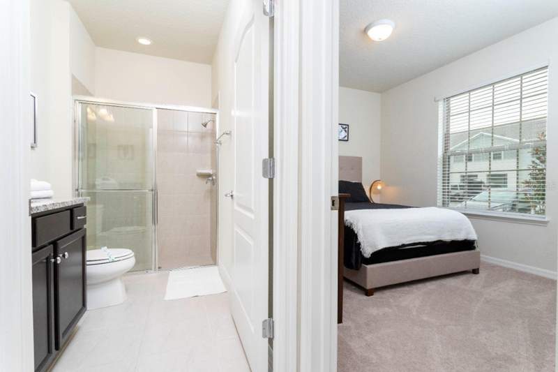 5 bedroom Townhouse at 2429 Dubai Street, Windsor At Westside Ph 3, Kissimmee — photo 5