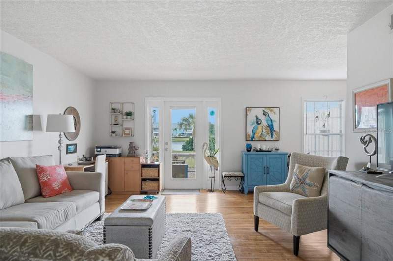 1 bedroom Condominium at 111 Seahorse Drive #B, Waterside At Coquina Key North, St Petersburg — photo 5