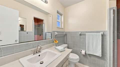 2465 Hibiscus Street, Sarasota FL - photo 19 of 42