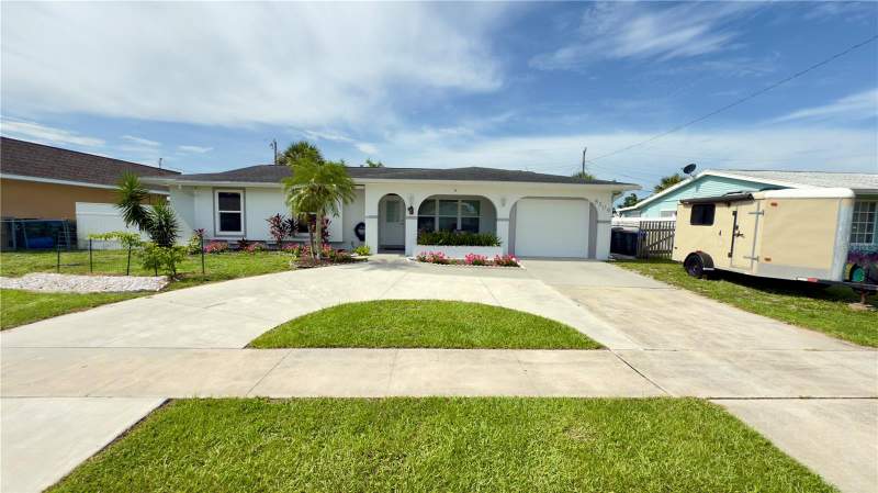 3 bedroom Single Family Residence at 8509 La Boca Avenue, Port Charlotte 1st Replat/41Th, North Port — photo 2