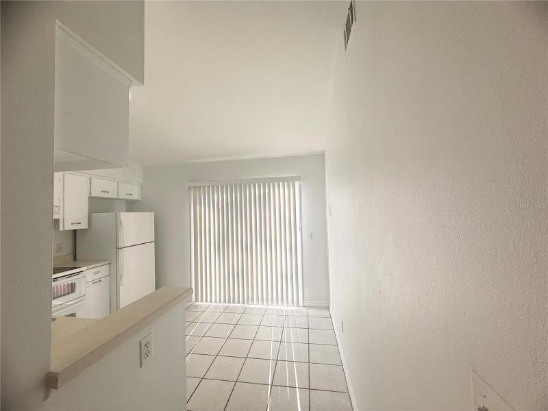 3 bedroom Townhouse at 1947 Bentley Boulevard, Chelsea Square 4A, Kissimmee — photo 4