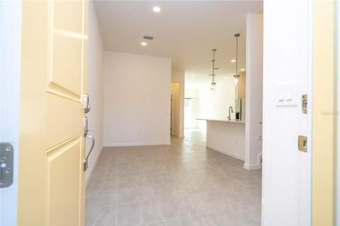 10580 Ebb Tide Lane, Orlando FL - photo 8 of 58