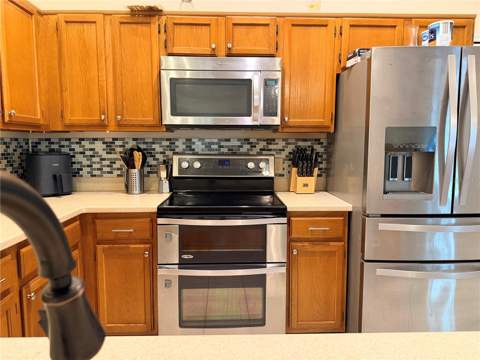 503 Rapid Falls Dr, Brandon FL - photo 7 of 23