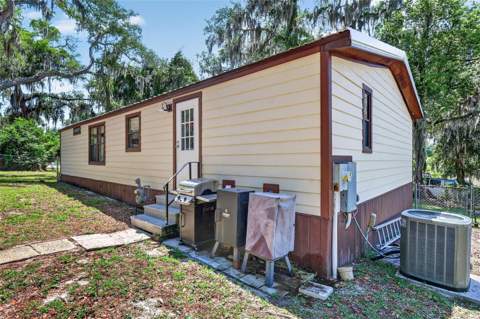 1710 Indian Trail #B, Leesburg FL - photo 12 of 13