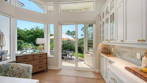 3563 Fair Oaks Lane, Longboat Key FL - photo 13 of 46