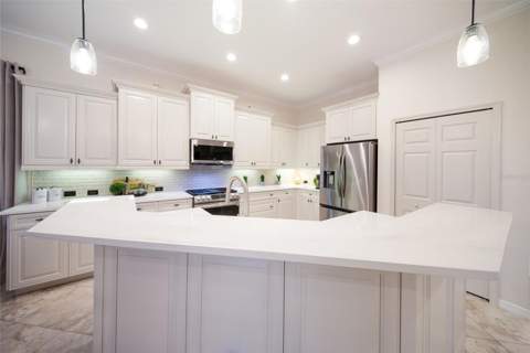 12710 Stone Ridge Place, Lakewood Ranch FL - photo 24 of 89
