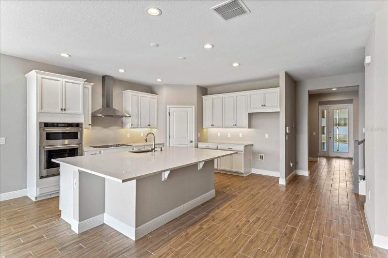 6 bedroom Single Family Residence at 17314 Wild Daisy Drive, Hamlin Meadows At Hamlin, Winter Garden — photo 5