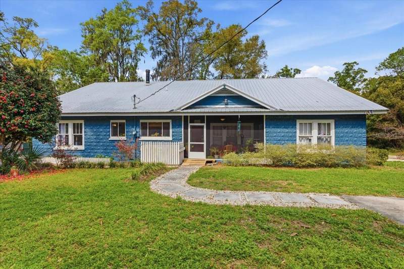 4 bedroom Single Family Residence at 18708 NW 242nd Street, G M Whetstone Estate Add To H S, High Springs — photo 5