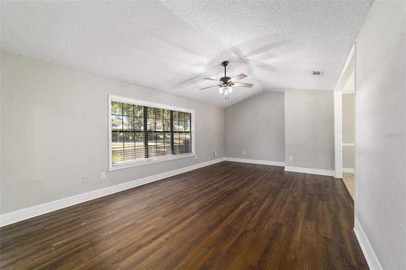 3 bedroom Single Family Residence at 35 PINE CIRCLE, SILVER SPGS SHORES UN 09, OCALA — photo 4