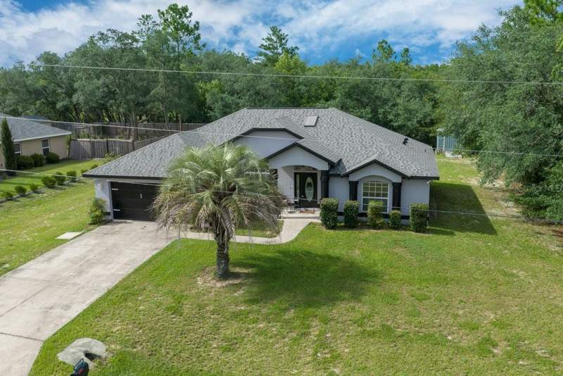 3 bedroom Single Family Residence at 6417 SW 143rd Lane Road, Marion Oaks Un 09, Ocala — photo 2