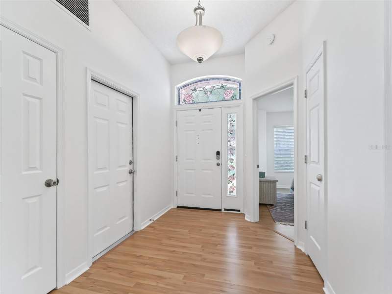 2 bedroom Single Family Residence at 1405 W Schwartz Boulevard, The Villages, The Villages — photo 4
