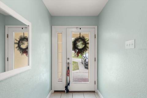 108 Brent Circle, Oldsmar FL - photo 8 of 30