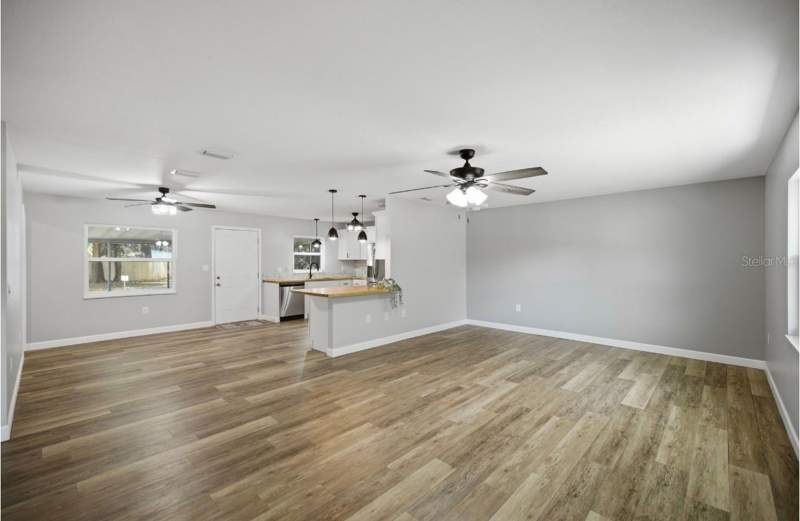 3 bedroom Single Family Residence at 12106 SE 74th Terrace, Lake Weir Gardens, Belleview — photo 4