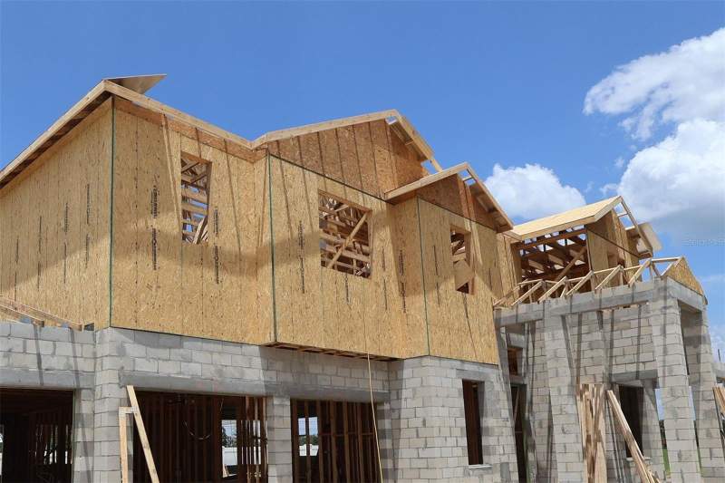 5 bedroom Single Family Residence at 17043 Overstory Road, Solace At Corner Lake, Orlando — photo 2