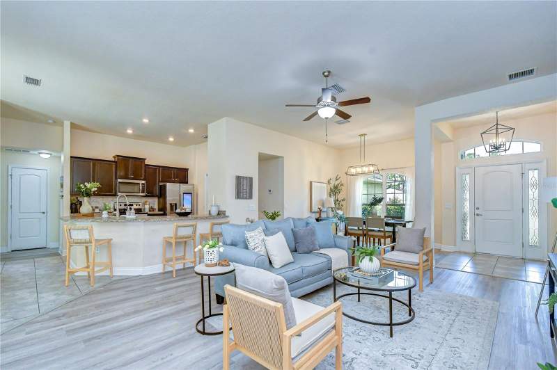4 bedroom Single Family Residence at 3358 Ponytail Court, Plantation Palms, Spring Hill — photo 2