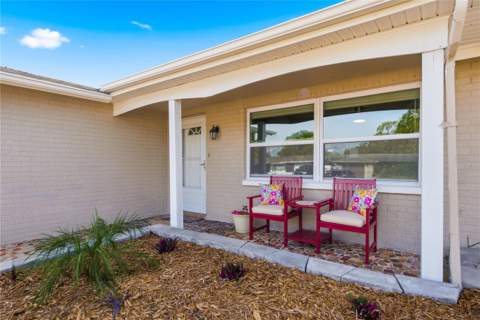11205 Glover Road, Port Richey FL - photo 7 of 48