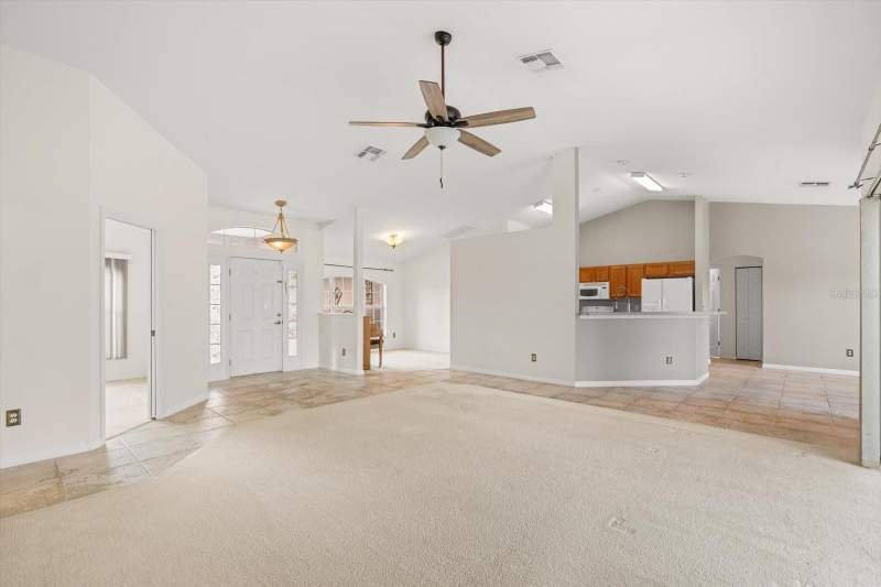 3 bedroom Single Family Residence at 4910 SW 109th Loop, Kingsland Country Estate, Ocala — photo 3
