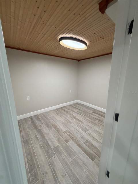 8715 Driftwood Drive, Tampa FL - photo 12 of 41
