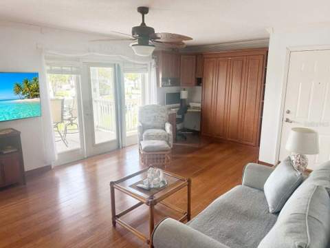 4728 Beach #C, St Petersburg FL - photo 8 of 33