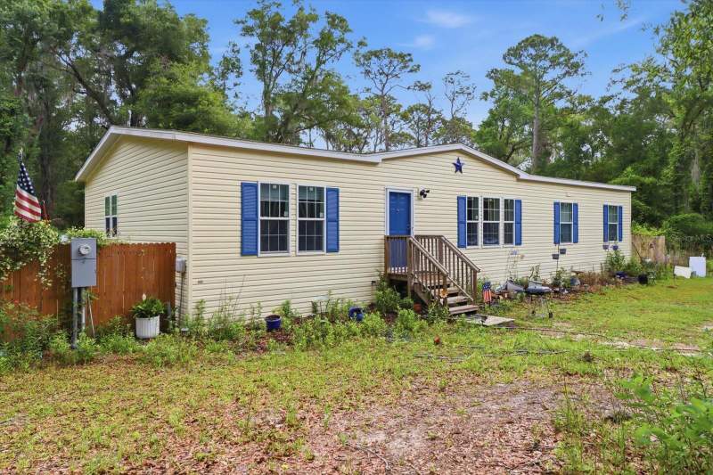 3 bedroom Manufactured Home at 3883 SW 165th Avenue Road, Lancala Farms Un 02, Ocala — photo 2