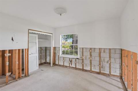 4008 Dana Shores Drive, Tampa FL - photo 6 of 6