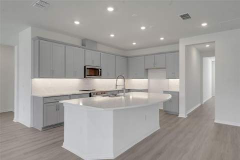 17417 Valleywood Parkway, Land O Lakes FL - photo 21 of 55