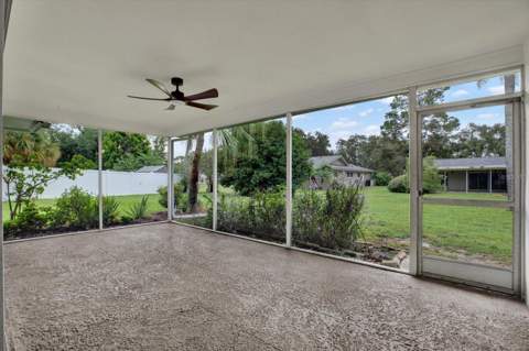 2661 Pebble Beach Drive, Clearwater FL - photo 17 of 22