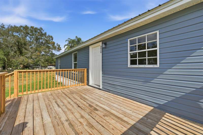 5 bedroom Manufactured Home at 6416 Saddletree Drive, Angus Valley Unit 3, Wesley Chapel — photo 3