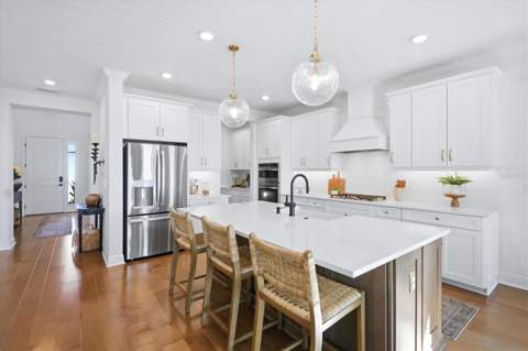 17539 Savory Mist Circle, Lakewood Ranch FL - photo 10 of 43