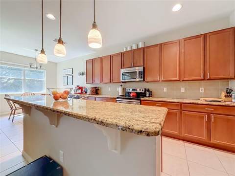 11913 Verrazano Drive, Orlando FL - photo 9 of 42