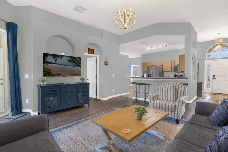 4 bedroom Single Family Residence at 246 Montara Drive, Calabay Parc, Davenport — photo 3