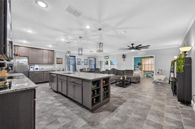 3 bedroom Single Family Residence at 414 Taft Drive, Northridge Reserve, Davenport — photo 3