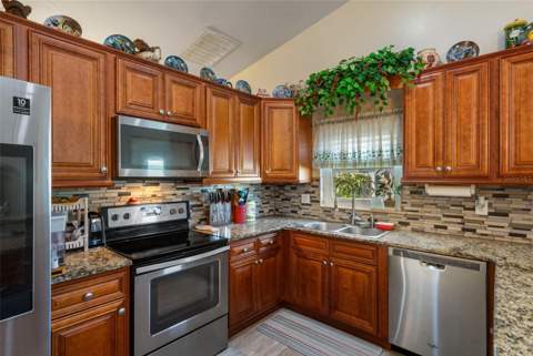 10421 Templewood Court, Spring Hill FL - photo 13 of 63