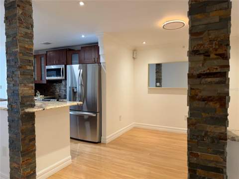 18593 Bridle Club Drive, Tampa FL - photo 10 of 57
