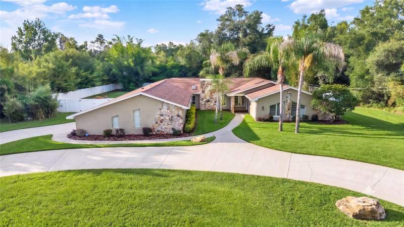 4 bedroom Single Family Residence at 7487 River Country Drive, River Country Estates, Weeki Wachee — photo 4