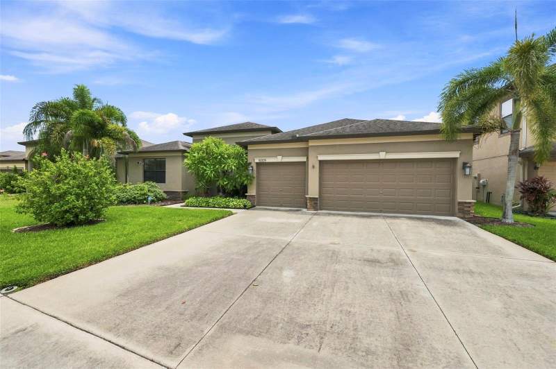 5 bedroom Single Family Residence at 5009 Jagged Cloud Drive, Dg Farms Ph 1B, Wimauma — photo 4