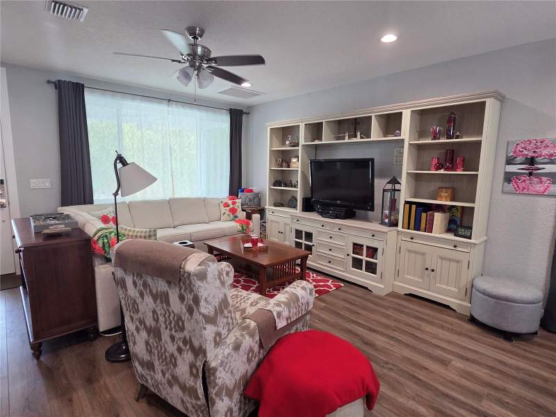 3 bedroom Single Family Residence at 4325 78th Avenue, Pinellas Farms, Pinellas Park — photo 4