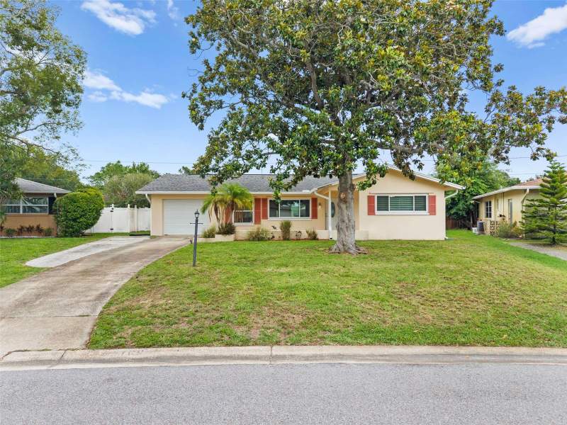 2 bedroom Single Family Residence at 2169 Pine Ridge Drive, Greenbriar, Clearwater — photo 3