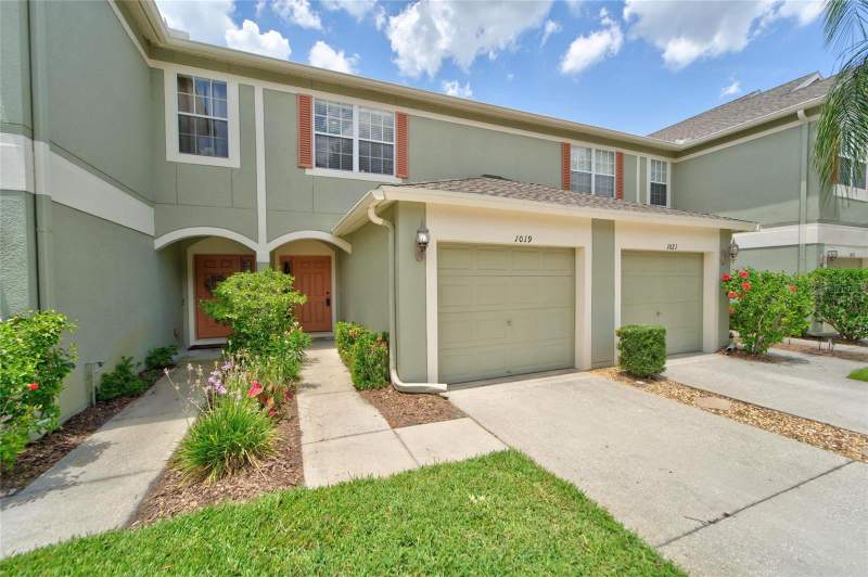 2 bedroom Townhouse at 1019 Vista Cay Court, Vista Cay, Brandon — photo 5