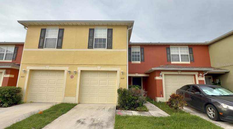 609 CRESTING OAK CIRCLE #98 home for sale in Oakcrest Southmeadowph N