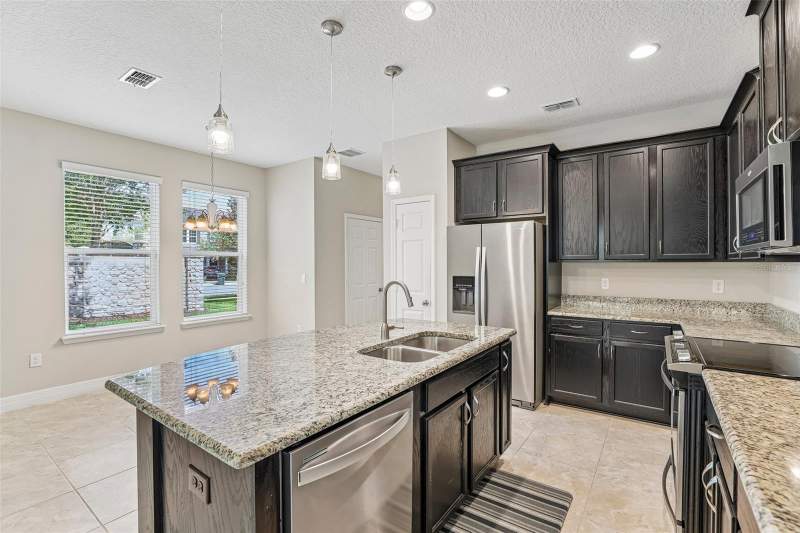 3 bedroom Townhouse at 198 Mitchell Creek Way, Mitchell Creek, Oviedo — photo 4