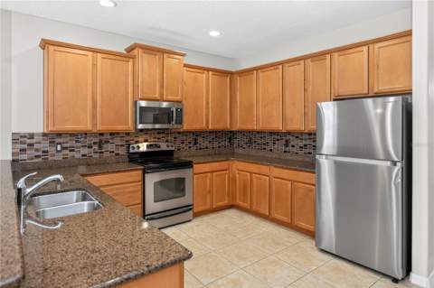 14249 Queenside Street, Orlando FL - photo 7 of 24