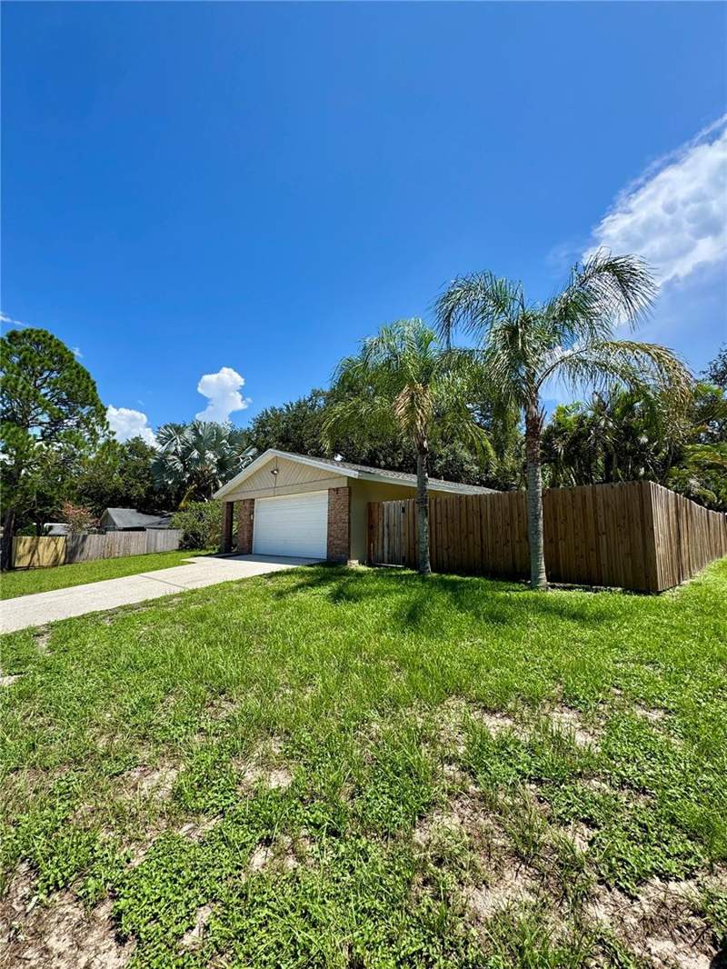 3 bedroom Single Family Residence at 2836 Cinnamon Bear Trail, Cinnamon Hill, Palm Harbor — photo 2