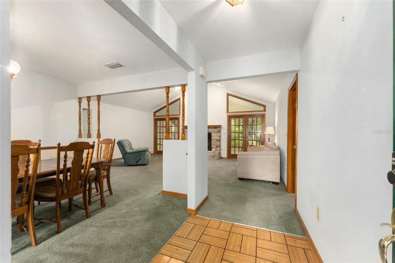 3 bedroom Single Family Residence at 7027 NW 51st Terrace, Blues Creek, Gainesville — photo 2
