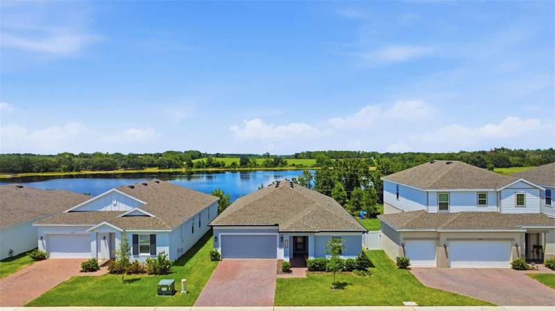 4 bedroom Single Family Residence at 7126 Rolling Leaf Road, Trinity Lakes Ph 4, Groveland — photo 3