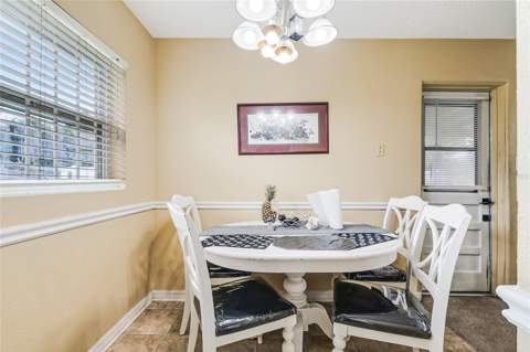 6017 Candlewood Lane, Orlando FL - photo 11 of 39